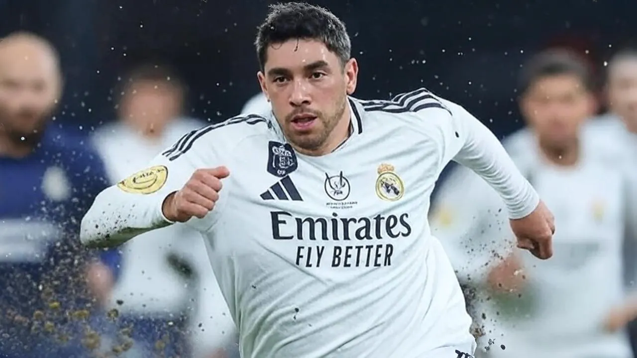 A soaked GPS vest becomes a badge of honour in Valverde’s nightly devotion to Real Madrid.